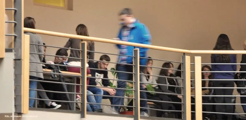 Informatyka na Uniwersytecie Warszawskim: kluczowe informacje dla przyszłych studentów