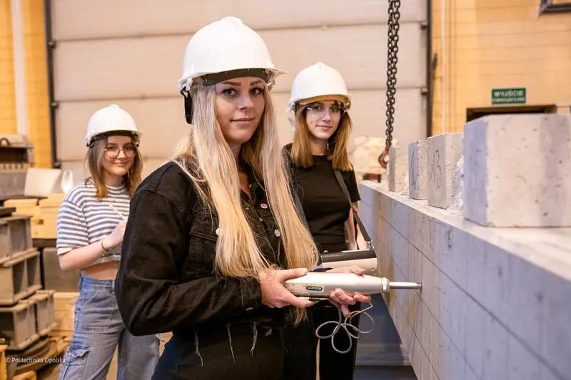 Najlepsze możliwości zatrudnienia w budownictwie po studiach – znajdź swoją wymarzoną pracę!