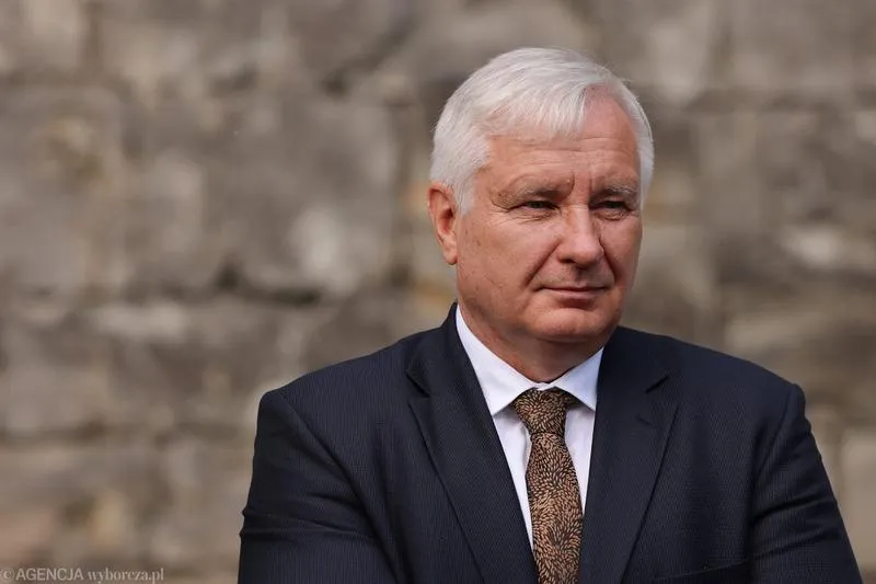 Odkryj kluczowe metody badania oświaty według Konarzewskiego