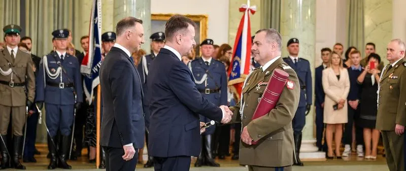 Awanse wojskowe dla absolwentów