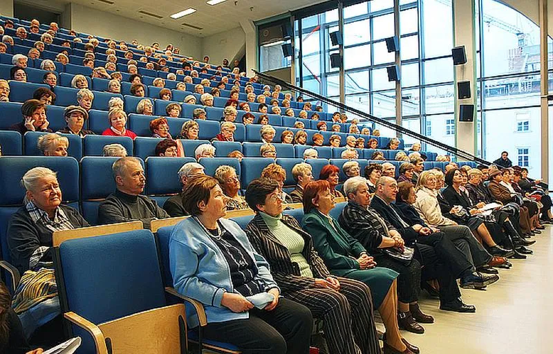 Edukacja i rozwój seniorów