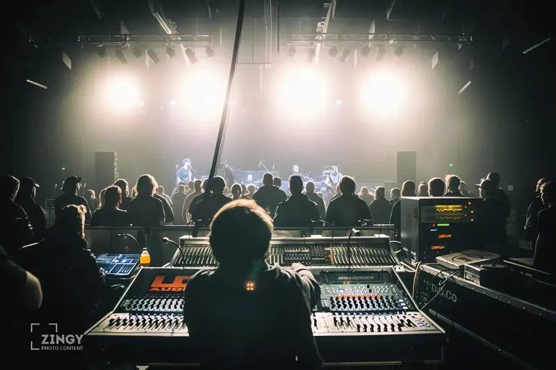 Sieć kontaktów w branży muzycznej