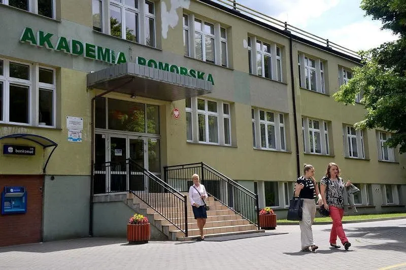 Uniwersytet Słupski studia i życie akademickie