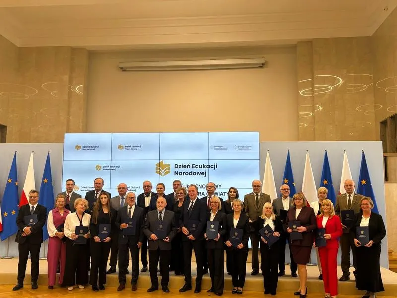 Wymagania i procedura uzyskania tytułu